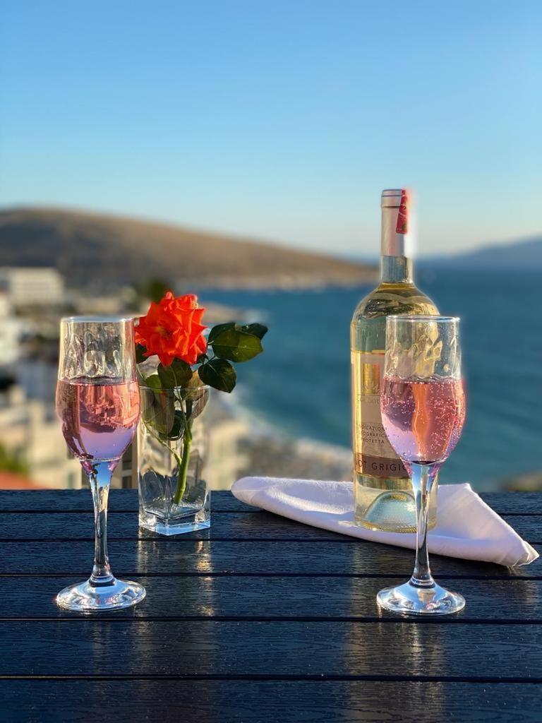 Ami Mar Hotel Sarandë Exteriör bild